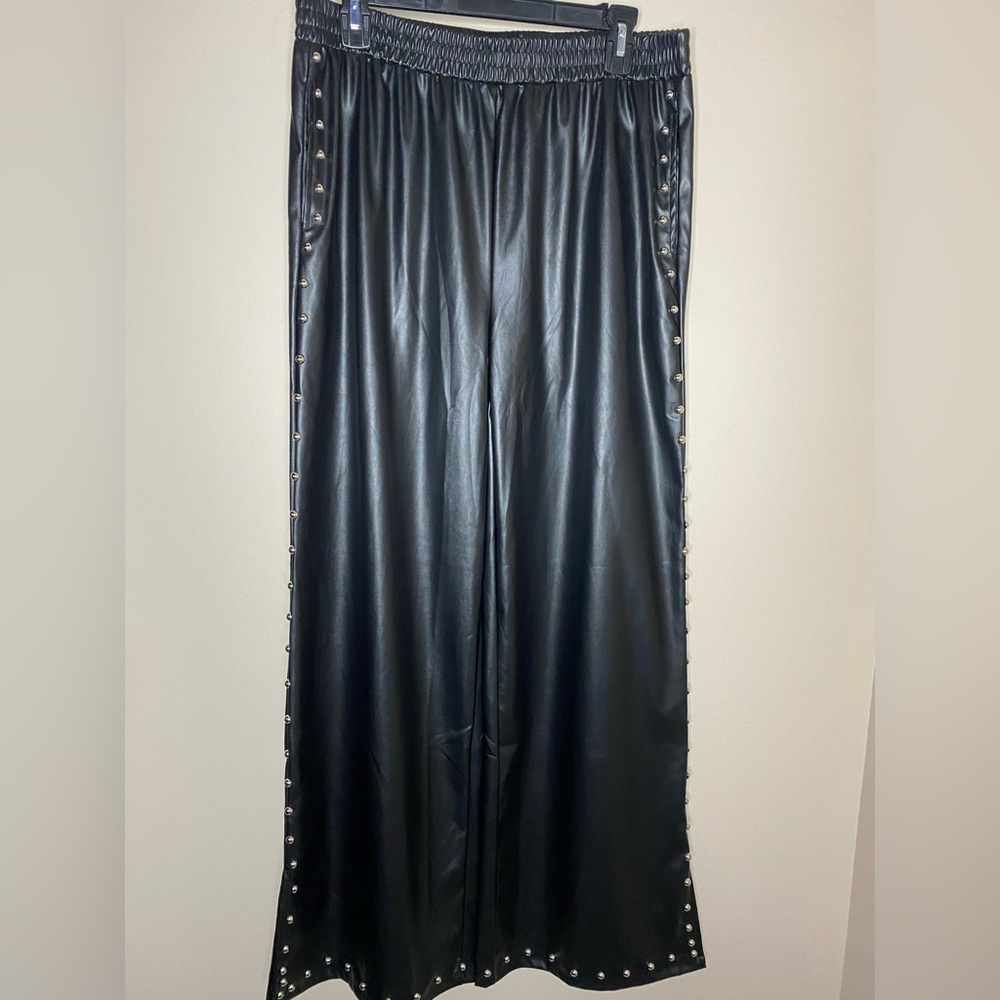 SHEIN-Black Faux Studded Wide Leg Leather Pants